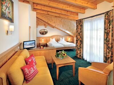 Zum Hirschen Hotel 4*